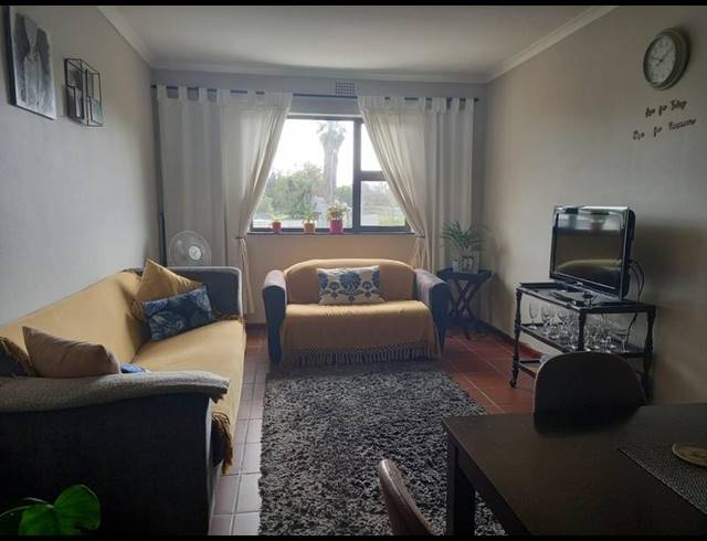 2 BEDROOM PROPERTY TO RENT IN SILVER OAKS